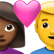 Pareja Enamorada - Mujer: Tono De Piel Oscuro Medio, Hombre Apple iOS 17.4.