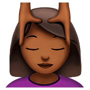 💆🏾 Emoji Persona Recibiendo Masaje: Tono De Piel Oscuro Medio en Apple iOS 10.0.