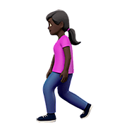 🚶🏿‍♀️ Emoji Mujer Caminando: Tono De Piel Oscuro en Apple iOS 10.0.