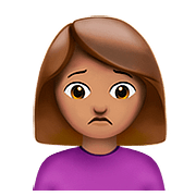 Émoji 🙍🏽‍♀️ Femme Fronçant Les Sourcils : Peau Légèrement Mate sur Apple iOS 10.2.