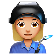 Emoji 👩🏼‍🏭 Operaia: Carnagione Abbastanza Chiara su Apple iOS 10.3.