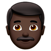 👨🏿 Emoji Mann: dunkle Hautfarbe Apple iOS 10.3.