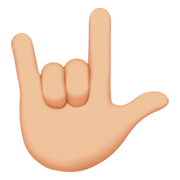 Emoji 🤟🏼 Gesto Ti Amo: Carnagione Abbastanza Chiara su Apple iOS 11.2.