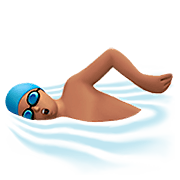 Emoji 🏊🏽‍♂️ Nuotatore: Carnagione Olivastra su Apple iOS 11.2.
