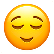 Emoji 😌 Faccina Sollevata su Apple iOS 11.2.