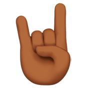 🤘🏾 Emoji Mano Haciendo El Signo De Cuernos: Tono De Piel Oscuro Medio en Apple iOS 11.2.