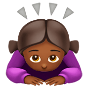 🙇🏾‍♀️ Emoji sich verbeugende Frau: mitteldunkle Hautfarbe Apple iOS 11.2.