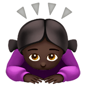 Emoji 🙇🏿‍♀️ Donna Che Fa Inchino Profondo: Carnagione Scura su Apple iOS 11.2.