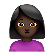 Émoji 🙍🏿‍♀️ Femme Fronçant Les Sourcils : Peau Foncée sur Apple iOS 11.2.