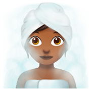 🧖🏾‍♀️ Emoji Mujer En Una Sauna: Tono De Piel Oscuro Medio en Apple iOS 11.2.