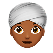 👳🏾‍♀️ Emoji Mujer Con Turbante: Tono De Piel Oscuro Medio en Apple iOS 11.2.