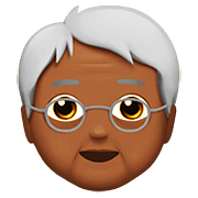 Emoji 🧓🏾 Adulto Anziano: Carnagione Abbastanza Scura su Apple iOS 11.3.