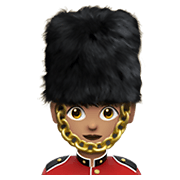 Emoji 💂🏽‍♀️ Guardia Donna: Carnagione Olivastra su Apple iOS 12.1.