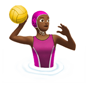 🤽🏾‍♀️ Emoji Mulher Jogando Polo Aquático: Pele Morena Escura na Apple iOS 12.1.