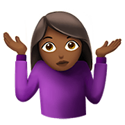 🤷🏾‍♀️ Emoji Mulher Dando De Ombros: Pele Morena Escura na Apple iOS 12.1.