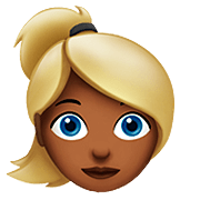 👱🏾‍♀️ Emoji Frau: mitteldunkle Hautfarbe, blond Apple iOS 13.2.