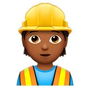 👷🏾 Emoji Trabalhador De Construção Civil: Pele Morena Escura na Apple iOS 13.2.
