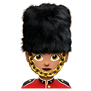 Emoji 💂🏽‍♀️ Guardia Donna: Carnagione Olivastra su Apple iOS 13.2.