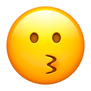 😗 Emoji Rosto Beijando na Apple iOS 13.2.
