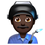 👨🏿‍🏭 Emoji Fabrikarbeiter: dunkle Hautfarbe Apple iOS 13.2.