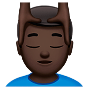 💆🏿‍♂️ Emoji Mann, der eine Kopfmassage bekommt: dunkle Hautfarbe Apple iOS 13.2.