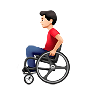 👨🏻‍🦽 Emoji Homem Em Cadeira De Rodas Manual: Pele Clara na Apple iOS 13.2.