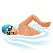 🏊🏼‍♂️ Emoji Hombre Nadando: Tono De Piel Claro Medio en Apple iOS 13.2.