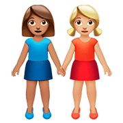 👩🏽‍🤝‍👩🏼 Emoji Duas Mulheres De Mãos Dadas: Pele Morena E Pele Morena Clara na Apple iOS 13.2.