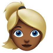 👱🏾‍♀️ Emoji Frau: mitteldunkle Hautfarbe, blond Apple iOS 13.3.