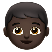 👦🏿 Emoji Niño: Tono De Piel Oscuro en Apple iOS 13.3.