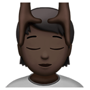 💆🏿 Emoji Person, die eine Kopfmassage bekommt: dunkle Hautfarbe Apple iOS 13.3.