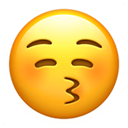 😚 Emoji Cara Besando Con Los Ojos Cerrados en Apple iOS 13.3.