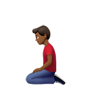 🧎🏾‍♂️ Emoji Homem Ajoelhando: Pele Morena Escura na Apple iOS 13.3.