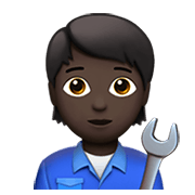 🧑🏿‍🔧 Emoji Mecánico: Tono De Piel Oscuro en Apple iOS 13.3.