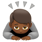 🙇🏾 Emoji Persona Haciendo Una Reverencia: Tono De Piel Oscuro Medio en Apple iOS 13.3.