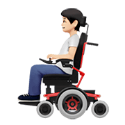 🧑🏻‍🦼 Emoji Person in motorisiertem Rollstuhl: helle Hautfarbe Apple iOS 13.3.
