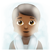🧖🏾 Emoji Person in Dampfsauna: mitteldunkle Hautfarbe Apple iOS 13.3.