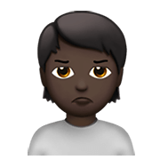 🙎🏿 Emoji Persona Haciendo Pucheros: Tono De Piel Oscuro en Apple iOS 13.3.