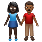 Emoji 👩🏿‍🤝‍👨🏾 Uomo E Donna Che Si Tengono Per Mano: Carnagione Scura E Carnagione Abbastanza Scura su Apple iOS 13.3.
