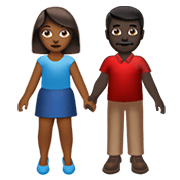 👩🏾‍🤝‍👨🏿 Emoji Mann und Frau halten Hände: mitteldunkle Hautfarbe, dunkle Hautfarbe Apple iOS 13.3.