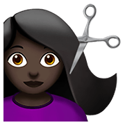 Émoji 💇🏿‍♀️ Femme Qui Se Fait Couper Les Cheveux : Peau Foncée sur Apple iOS 13.3.