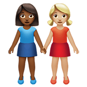 Emoji 👩🏾‍🤝‍👩🏼 Due Donne Che Si Tengono Per Mano: Carnagione Abbastanza Scura E Carnagione Abbastanza Chiara su Apple iOS 13.3.