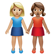 Emoji 👩🏼‍🤝‍👩🏽 Due Donne Che Si Tengono Per Mano: Carnagione Abbastanza Chiara E Carnagione Olivastra su Apple iOS 13.3.