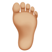 🦶🏼 Emoji Fuß: mittelhelle Hautfarbe Apple iOS 14.2.