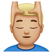 💆🏼‍♂️ Emoji Hombre Recibiendo Masaje: Tono De Piel Claro Medio en Apple iOS 14.2.