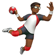Émoji 🤾🏾‍♂️ Handballeur : Peau Mate sur Apple iOS 14.2.