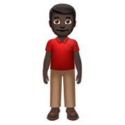 🧍🏿‍♂️ Emoji stehender Mann: dunkle Hautfarbe Apple iOS 14.2.