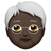 Émoji 🧓🏿 Personne âgée : Peau Foncée sur Apple iOS 14.2.