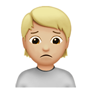 🙍🏼 Emoji Persona Frunciendo El Ceño: Tono De Piel Claro Medio en Apple iOS 14.2.