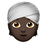 👳🏿 Emoji Persona Con Turbante: Tono De Piel Oscuro en Apple iOS 14.2.